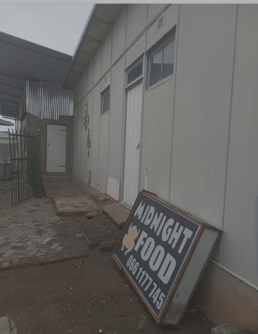 4 Bedroom Property for Sale in Gariepdam Free State